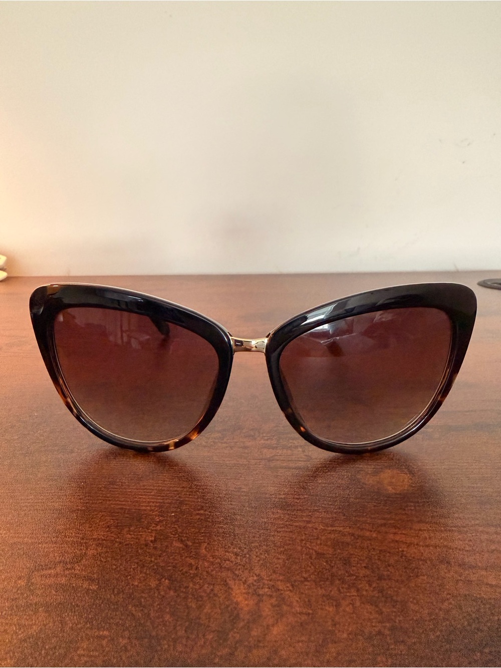 Kate Spade New York CISSY Cat Eye Sunglasses Brown Gradient Black Gold